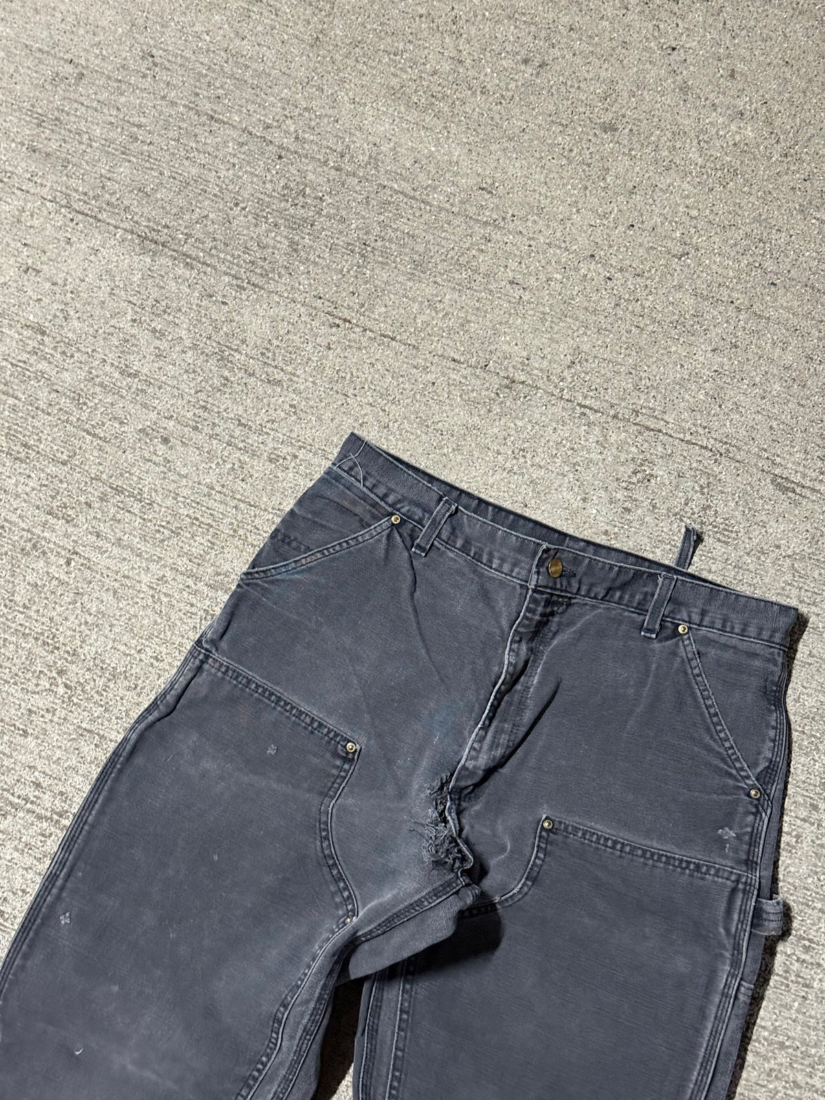 Vintage Black Double-Knee Carhartt Pants | 34x32